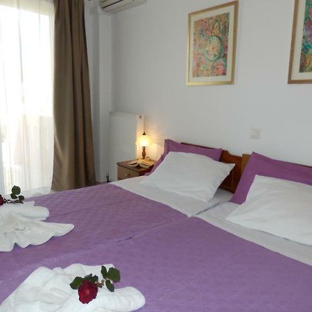 Charisma Apartment ปลาเตเนียส ภายนอก รูปภาพ